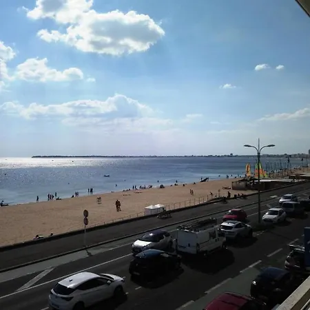 Le Sloop - Location De - - Face Mae-7471